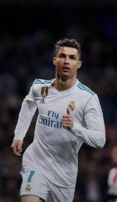 闪耀哥客场2-2战平多特，本赛季欧冠正赛仍一胜难求