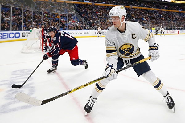 中甲战报：安以恩戴帽，辽宁铁人5-0大胜佛山南狮